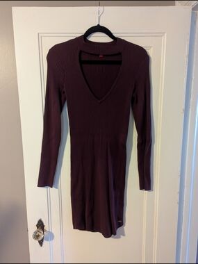 Ribbed V-Neck Long Sleeve Dress - Plum